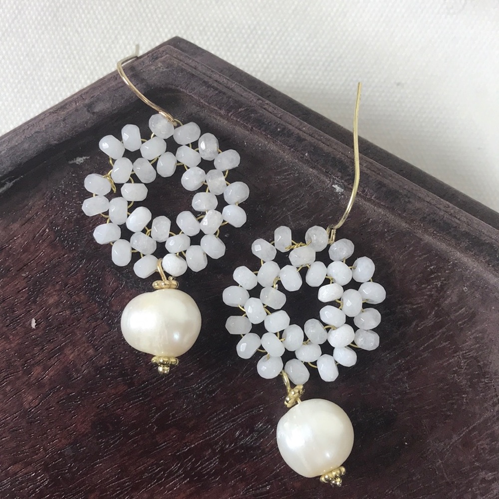 Bead and Fresheater Pearl Earrings
